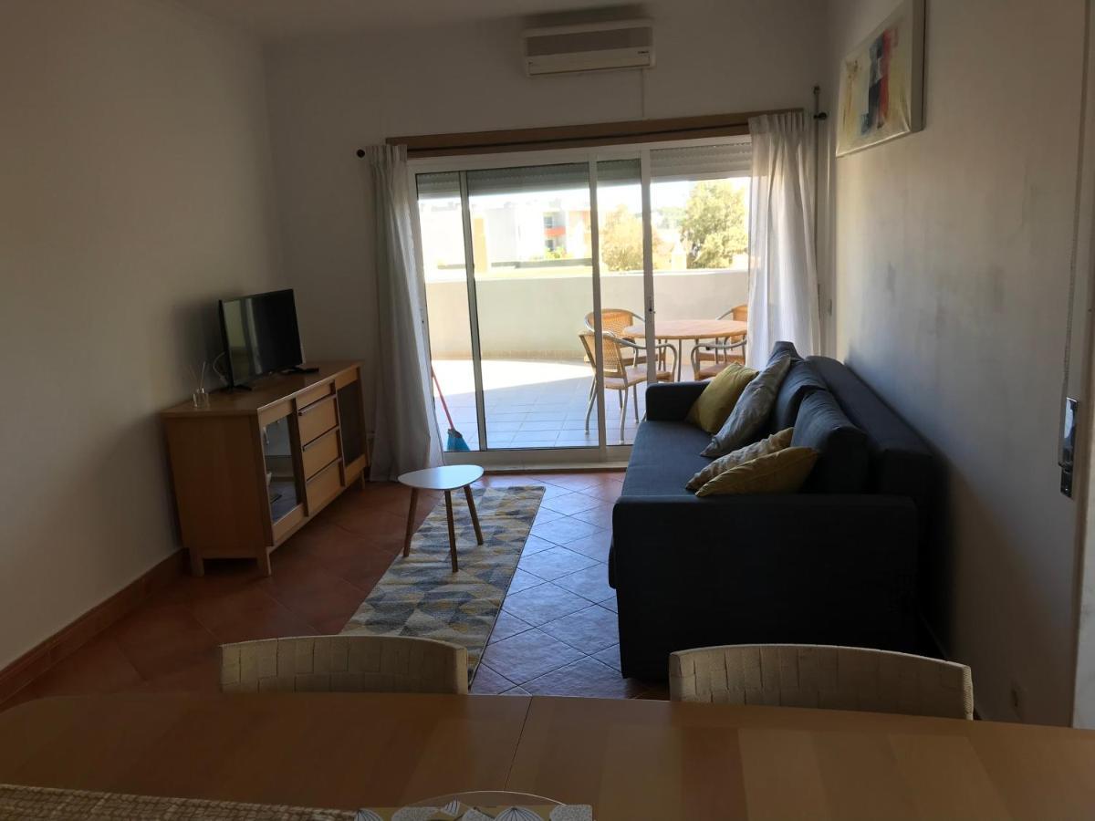 לאגוּ‏ש Condo Do Mar Lovely First Floor Apartment With Pool מראה חיצוני תמונה